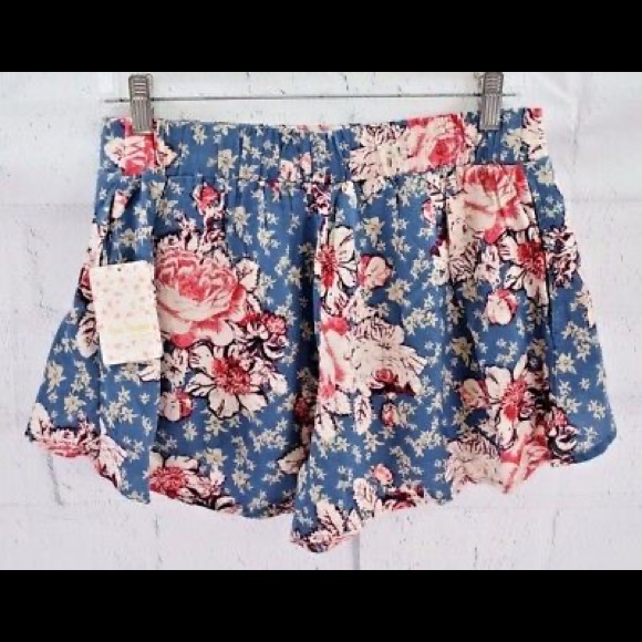 Free People Pants - Free People high rise waist blue floral shorts